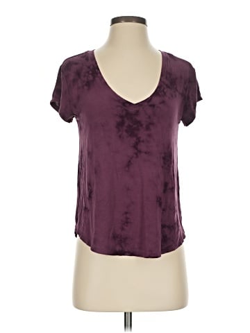 American Eagle Outfitters Short Sleeve T-Shirt (view 1)