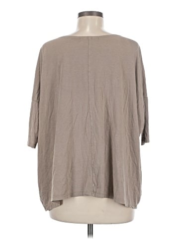 Foreign Exchange 3/4 Sleeve Top (view 2)