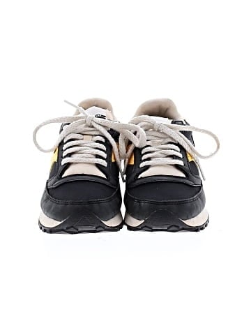 Saucony Sneakers (view 2)