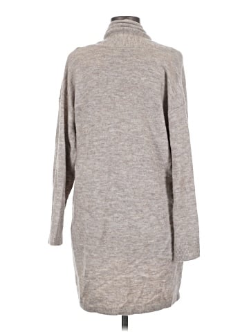 Ann Taylor LOFT Cardigan (view 2)