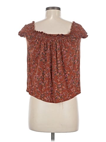 American Eagle Outfitters Sleeveless Blouse (view 2)