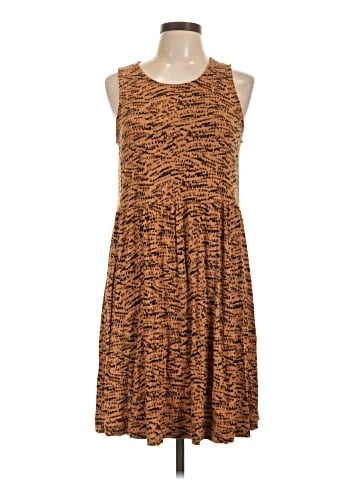 Old Navy Casual Dress (view 1)