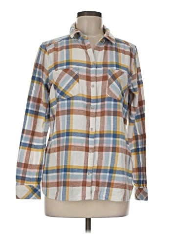 Croft & Barrow Long Sleeve Button-Down Shirt (view 1)