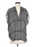 Vince. 100% Silk Silver Short Sleeve Silk Top Size XS - photo 1