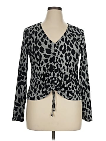 Lee Cardigan (view 1)