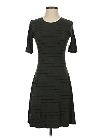 Old Navy Casual Dress (view 1)