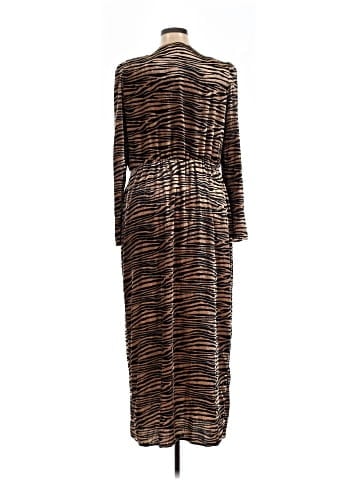 WAYF Casual Dress (view 2)