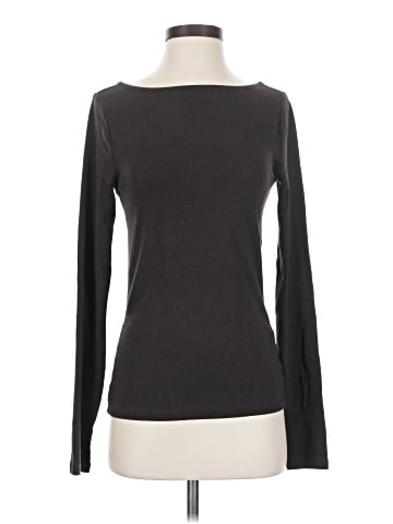 Gap Long Sleeve T-Shirt (view 1)