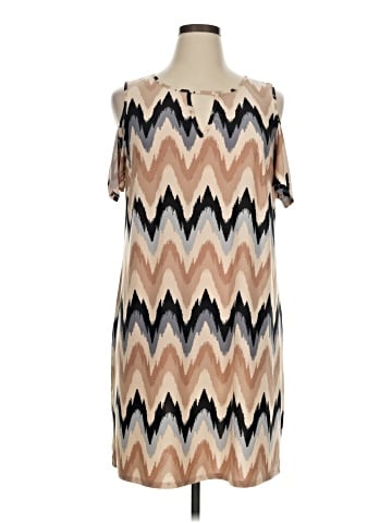 Tacera Casual Dress (view 1)