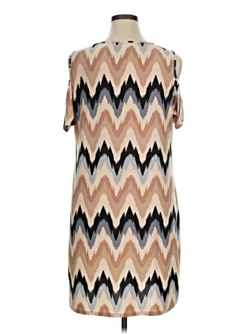 Tacera Casual Dress (view 2)