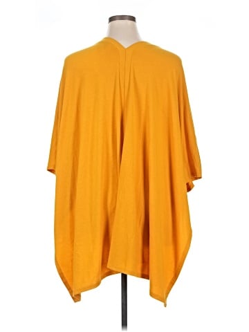 Zenana Premium Short Sleeve Top (view 2)