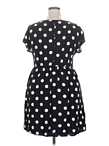 Forever 21 Plus Casual Dress (view 2)