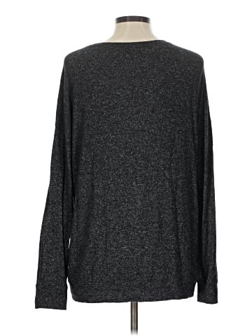 Maurices Long Sleeve T-Shirt (view 2)