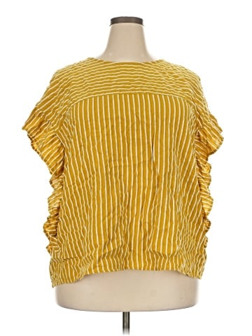 ELOQUII Short Sleeve Blouse (view 1)