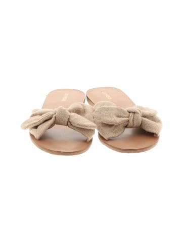 Express Sandals (view 2)