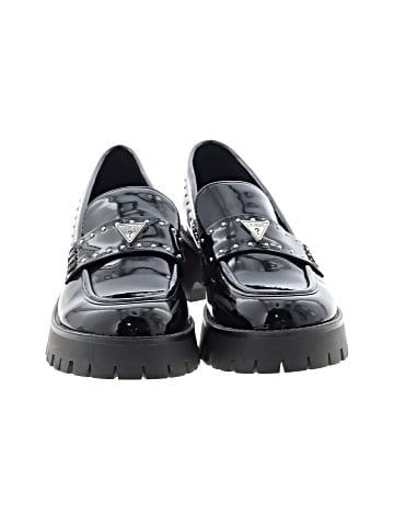 Guess Flats (view 2)