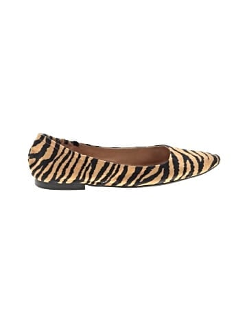 Kaari Blue Flats (view 1)