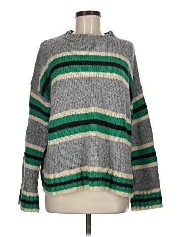 Urban Outfitters Pullover Sweater (view 1)