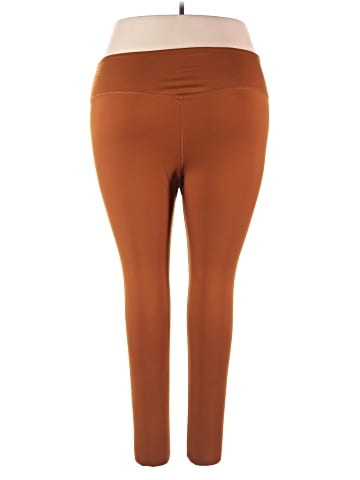 Nike Active Pants (view 2)