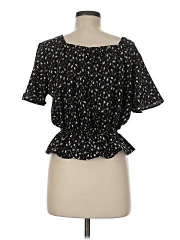 Jon & Anna Short Sleeve Blouse (view 2)