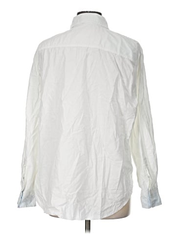 Crown & Ivy Long Sleeve Button-Down Shirt (view 2)