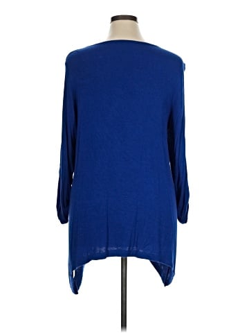 Valerie Stevens 3/4 Sleeve Top (view 2)