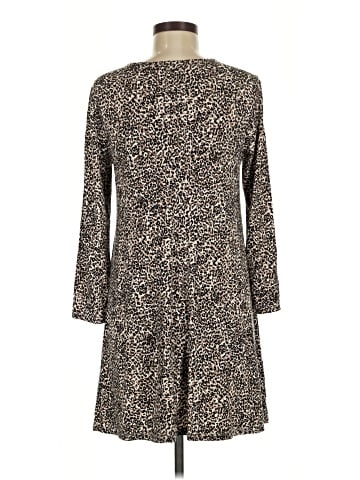 Old Navy Casual Dress (view 2)