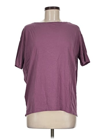 Lululemon Athletica Short Sleeve T-Shirt (view 1)