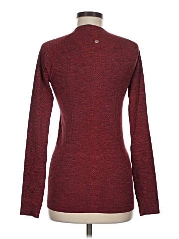 Lululemon Athletica Long Sleeve T-Shirt (view 2)