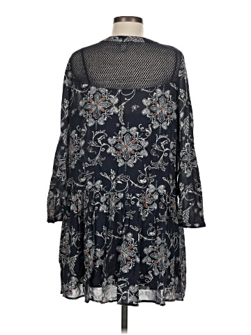 Hinge Casual Dress (view 2)
