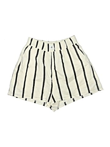 Dissh Shorts (view 1)