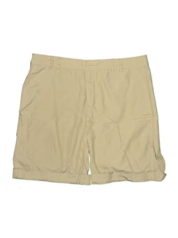 Max&Co. Khaki Shorts (view 1)