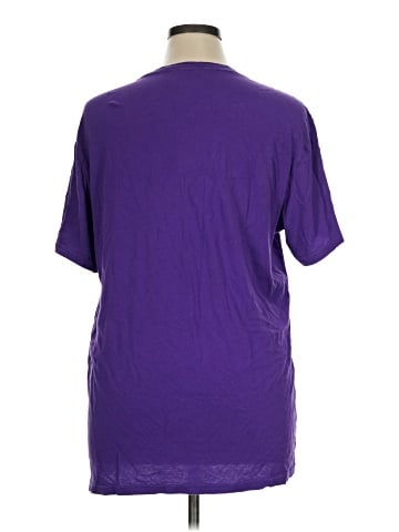 Levi's Short Sleeve T-Shirt (view 2)