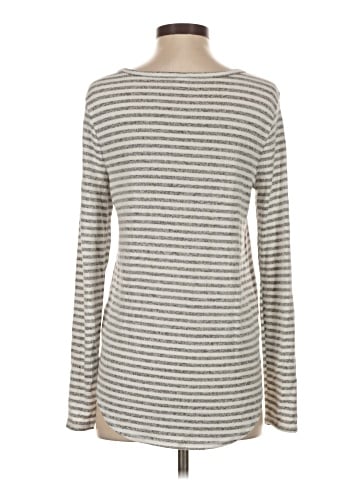 Old Navy Pullover Sweater (view 2)