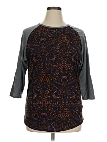 Lularoe 3/4 Sleeve T-Shirt (view 1)