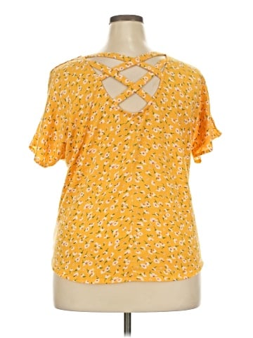 Iz Byer Short Sleeve T-Shirt (view 2)