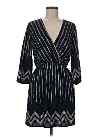 Illa Illa Casual Dress (view 1)