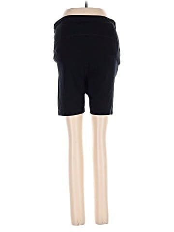 Old Navy - Maternity Shorts (view 2)