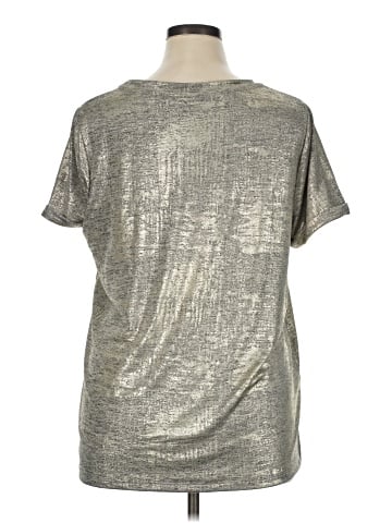 Akemi + Kin Short Sleeve Top (view 2)