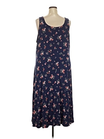 Old Navy Casual Dress (view 2)