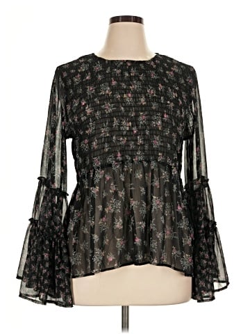 American Eagle Outfitters 3/4 Sleeve Blouse (view 1)