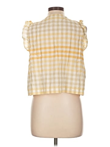 Madewell Ruffle Button-Front Tank in Ombr&eacute; Gingham (view 2)