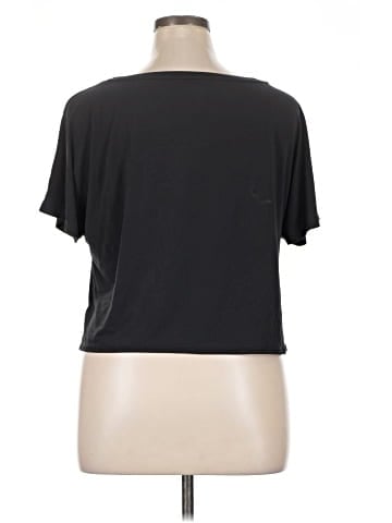 Gap Fit Short Sleeve Top (view 2)