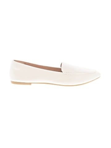 Unbranded Flats (view 1)