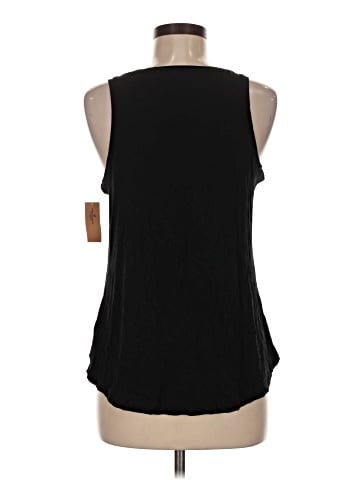 American Eagle Outfitters Sleeveless T-Shirt (view 2)