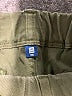 Uniqlo Solid Green Khakis Size 130 cm / US 8 - photo 3