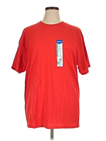 Gildan Short Sleeve T-Shirt (view 1)