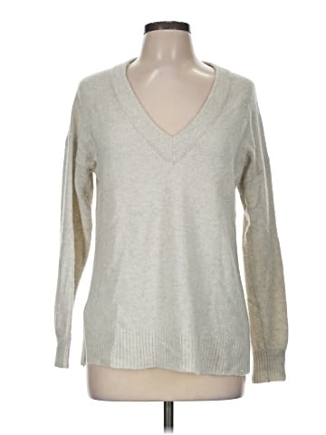 Madewell Bartlett V-Neck Pullover Sweater in Coziest Yarn (view 1)