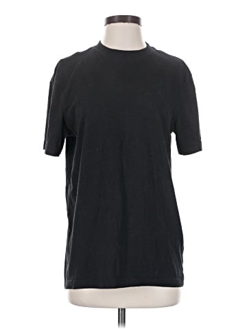 American Eagle Outfitters Short Sleeve T-Shirt (view 1)