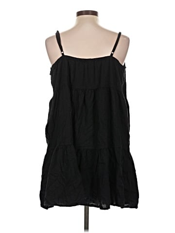 Old Navy Casual Dress (view 2)
